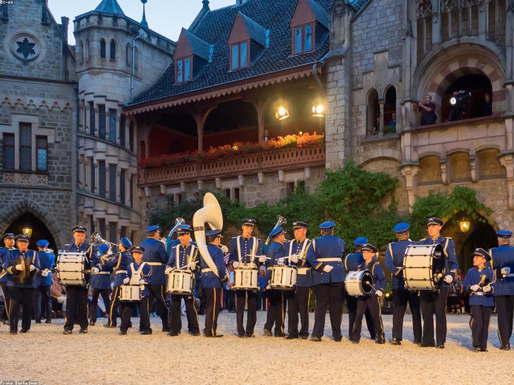 ការបង្ហាញស្លុត: គន្លឹះសម្រាប់ការបង្កើតនូវការបង្ហាញដ៏មានប្រសិទ្ធភាព